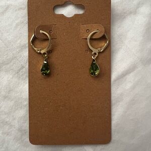 Elegant Gold and Green Teardrop Earrings